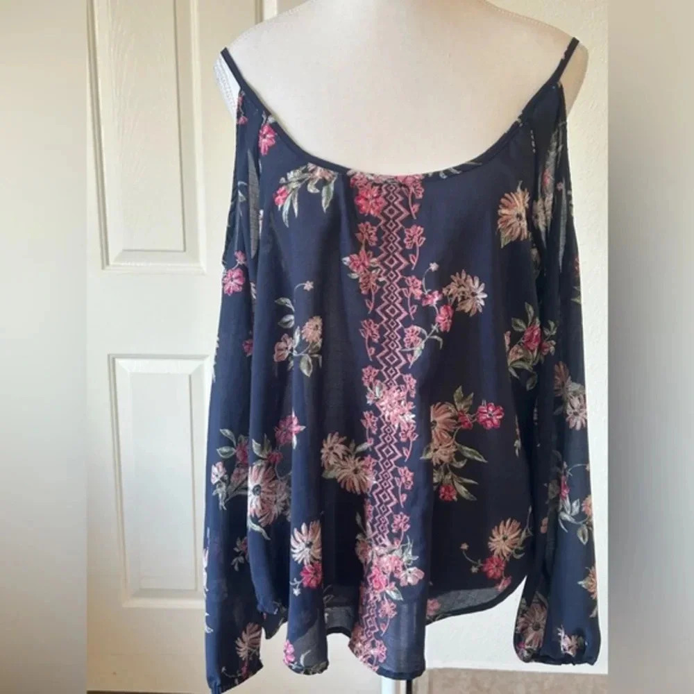 Rewind Womens Medium Boho‎ Navy Floral Print Cold Shoulder Sheer Blouse